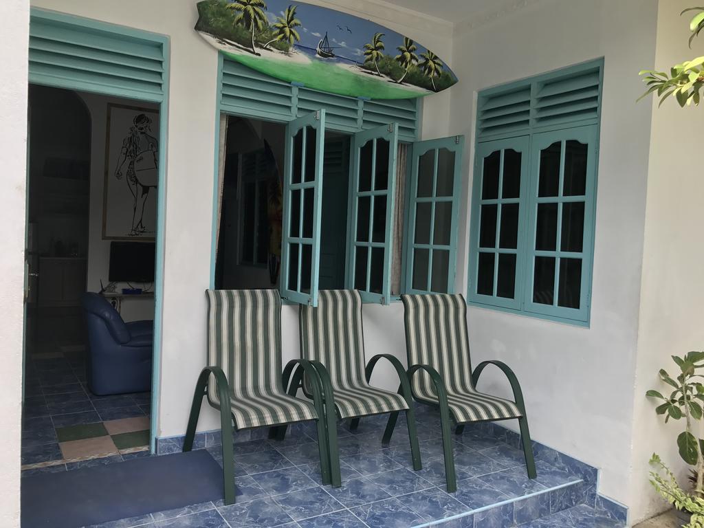 Raalhu Lodge ฮิมมาฟูชิ ภายนอก รูปภาพ