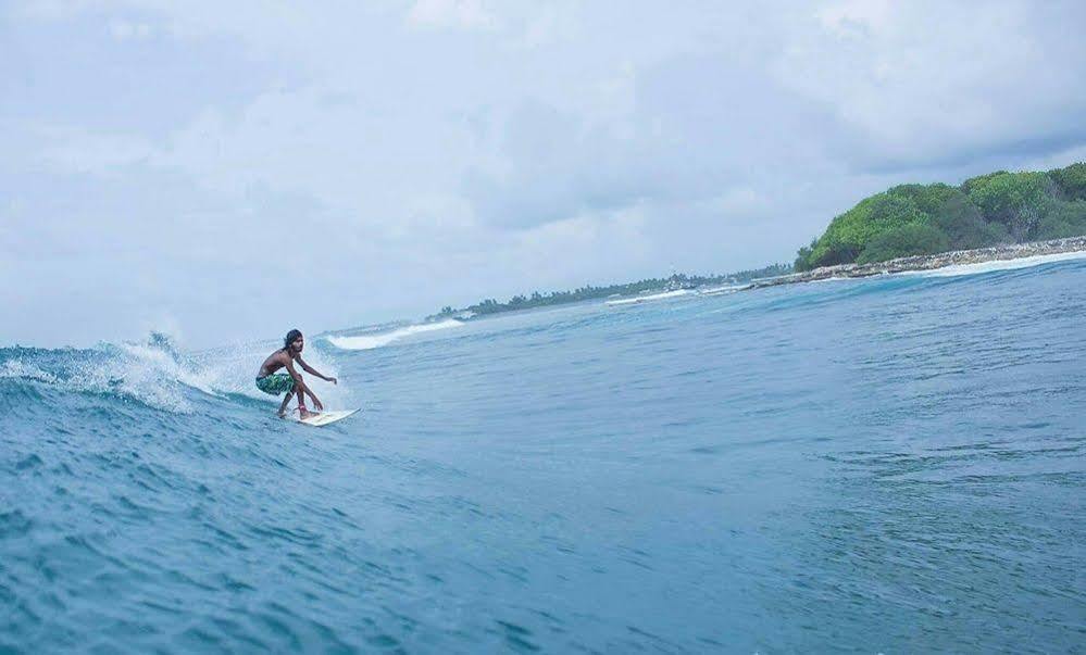 Raalhu Lodge ฮิมมาฟูชิ ภายนอก รูปภาพ